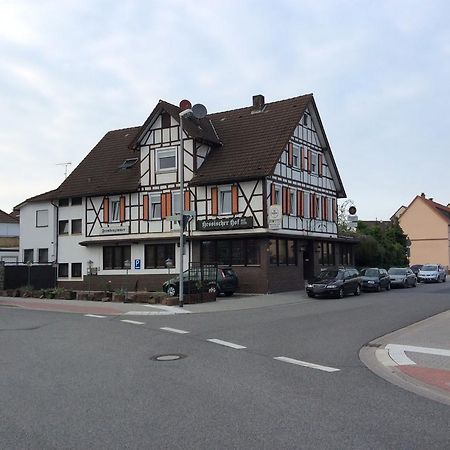 ホテルHessischer Hof Nauheim エクステリア 写真