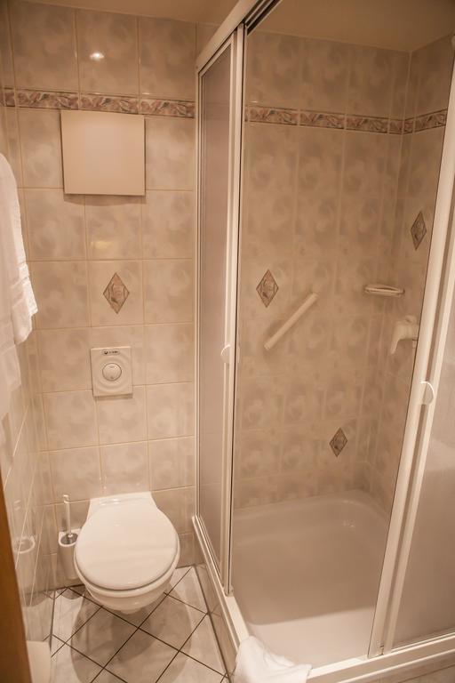 ホテルHessischer Hof Nauheim 部屋 写真